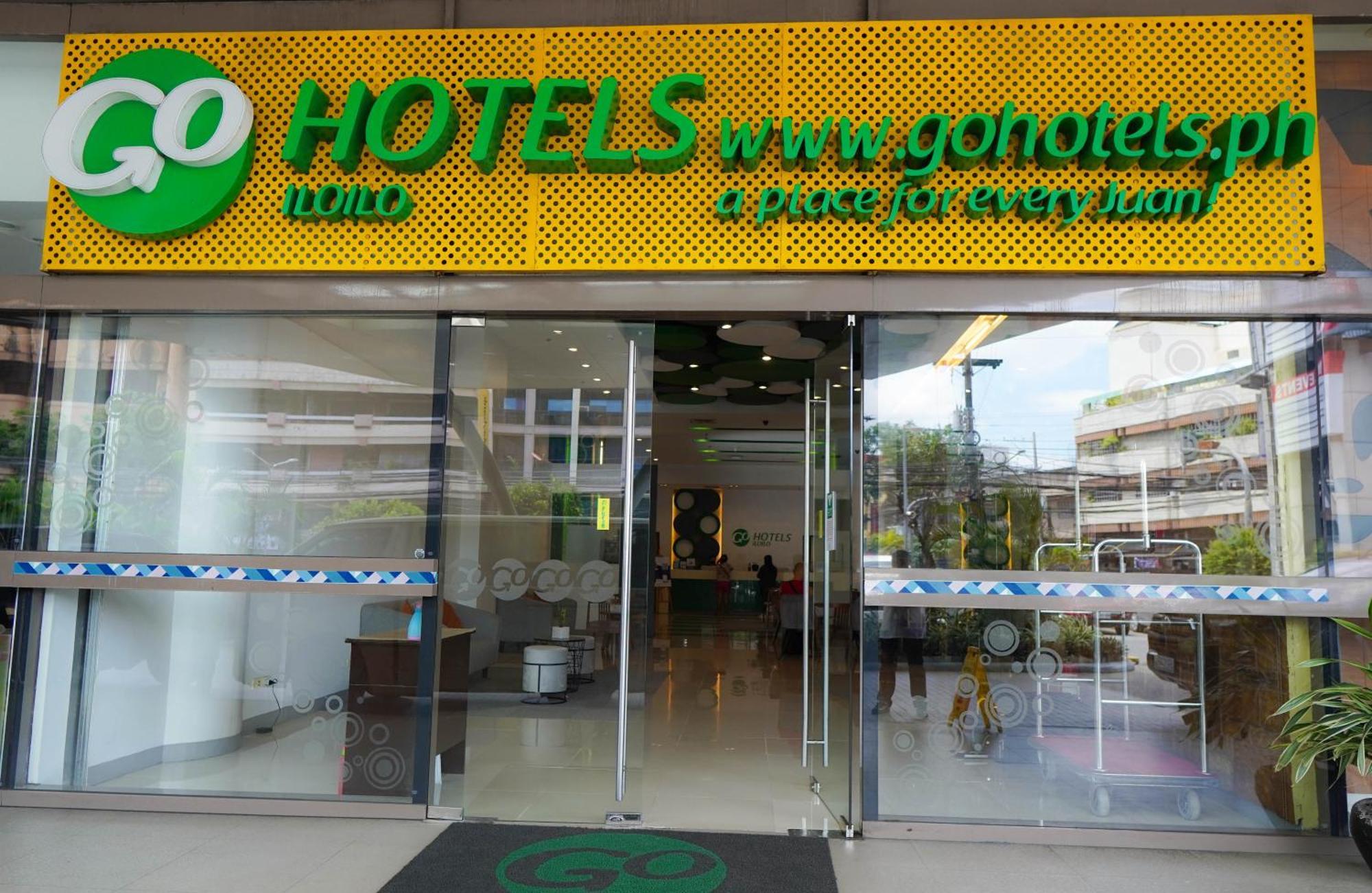 Go Hotels Iloilo Esterno foto