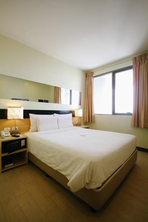 Go Hotels Iloilo Camera foto